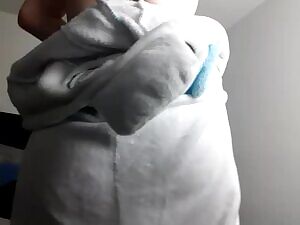 How would you like a petite, British teenager to what you've got in your pants? A Or maybe you'd like to get your hands on my huge premade and collection? Hours of video including girl girl! Check the comments for more info! Kik - xmissmewx