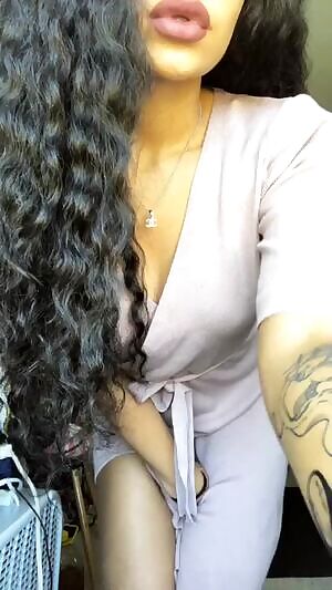 Happy hump day 💞 🐪 selling these Victoria’s Secret panties