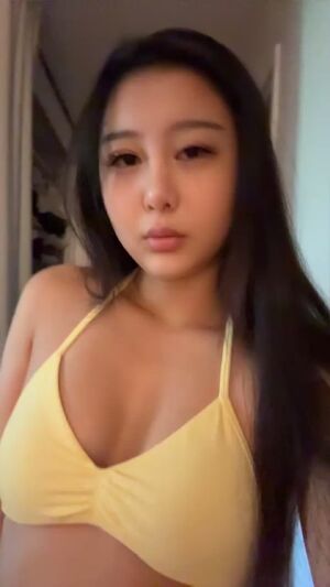On/Off Asian Gym Natural Tits OnlyFans