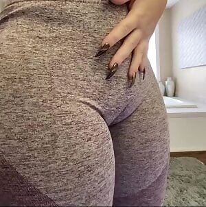 The Blessings of Yoga Pants