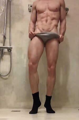 I thought it was time for a second post here!