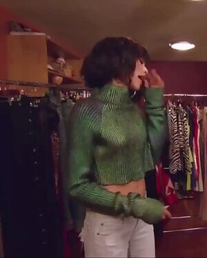 Zendaya needs a porn kind of pounding