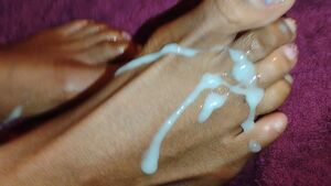 Ebony Footjobs Cam Cum On Feet