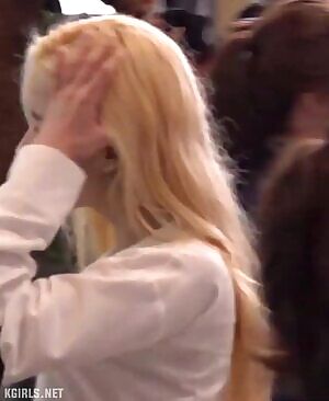 Twice Sana butt