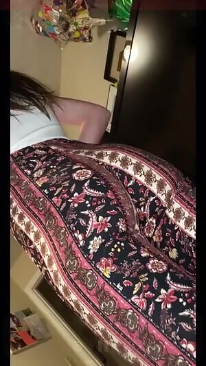 Throbbing with every jiggle❤️