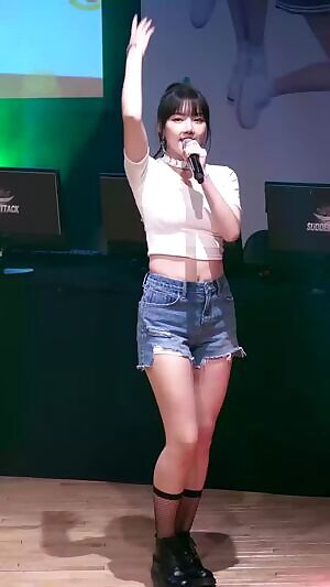 Gfriend - Yerin's body