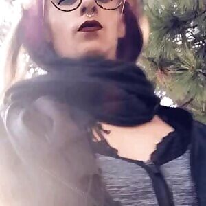 Out and about 🥰 hope everyone sees me 😈