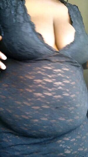 Let me be your favorite snack 💦