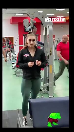Julia Vins