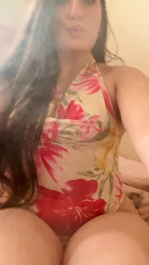 Thigh Gap Brunette Chubby Curvy OnlyFans