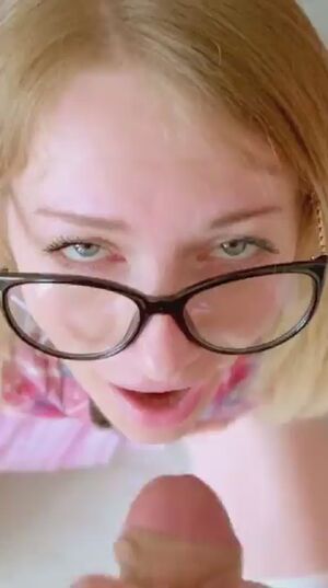 Cumming On Glasses Cum Cumshot Facial