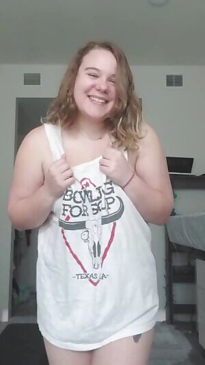 Been very bored in my college dorm lately, thought I'd give a lil show!