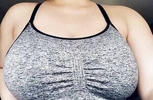 Thirsty Thursday titty drop