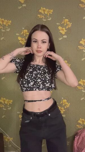 18 Years Old Amateur Strip Tease