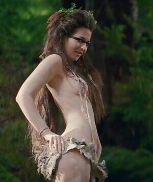 Forest woman plot from Your Highness