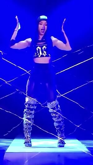 Sasha is so fucking hot