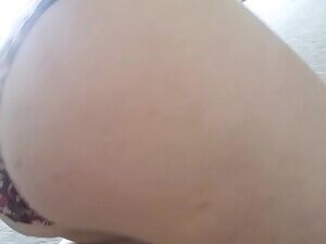 🔥available🔥 Lounging around in my bikini today. Need a MAGGOTDICK to laugh at, a SISSY SLUT to plug, or a CUCKY to humiliate