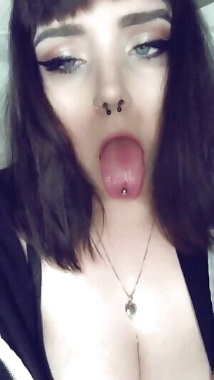 Amateur Ahegao here, please roast me. xx