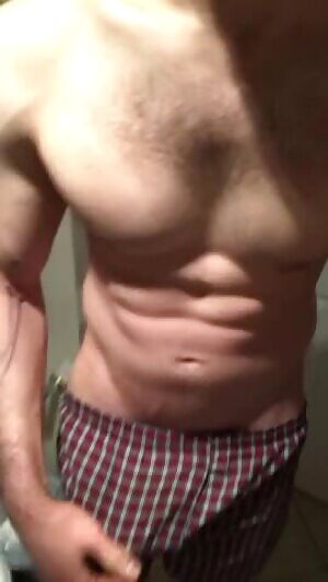 Boooiiing, Boxers Couldn’t Contain Me