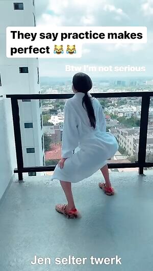 Jen Selter Twerk