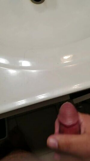 Got the mirror messy