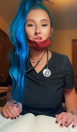 Nurses Amateur Face Sitting Latex Gloves