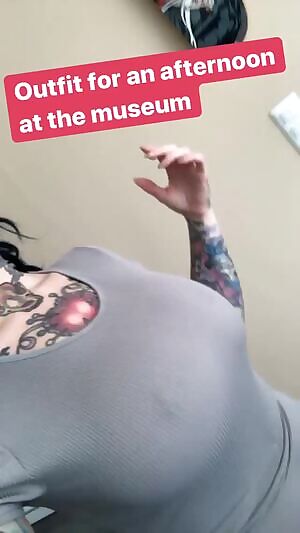 Outfit for an Afternoon at the Museum