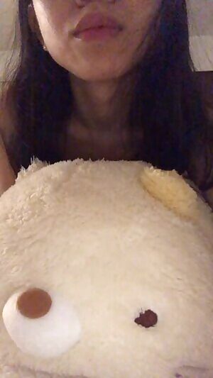 Good night and have sweet dreams about me ❤️