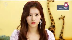 Twice - Sana & Tzuyu