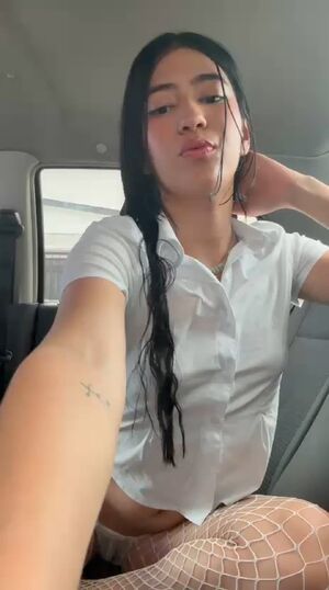 Car Babes Amateur Latina MyFreeCams POV