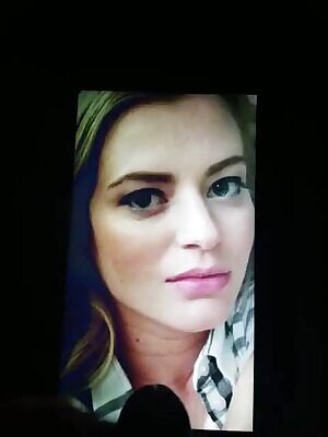 Elyse Willems getting a nice glazing