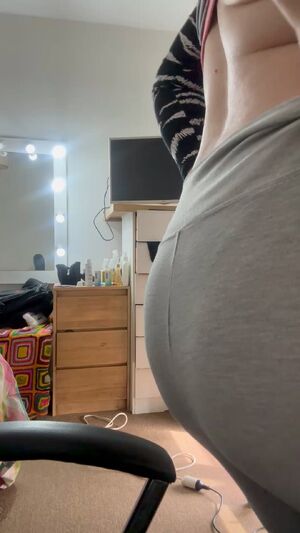 Gape Fart Face Farting