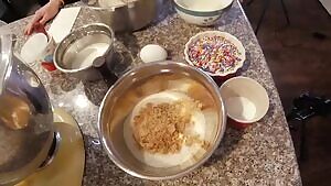 Come bake a cake with me ♥ more in the comments ♥