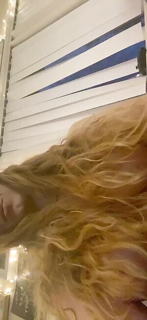 Good morning and happy new years eve humanoids of reddit 💋