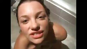 I really wish audio was allowed in this sub. She's talking so fucking dirty and hot in this clip before she gets that cumshot.