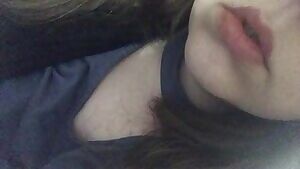 just having some fun with cold hands🙈