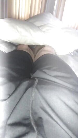 45 Any horny ladies care to compliment my film skills? 😀