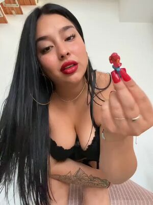 Giantess IRL Vore belly