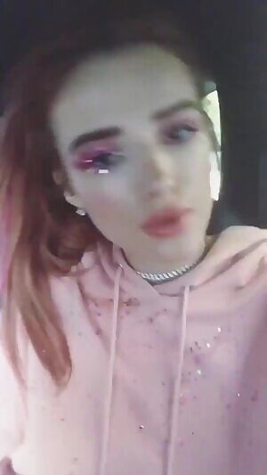 Bella Thorne Slip Puffy Nip r/NsfwWowGifs