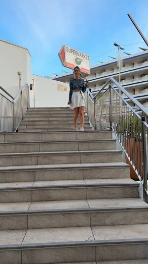 Public Flashing Amateur Cute OnlyFans Pussy