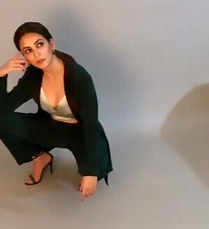 Randi ready for her blowjob