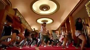 Hot Dancer in Zee5 advertisement.