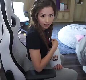 That Ass on Pokimane...