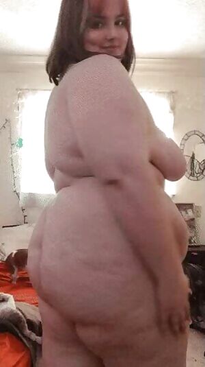 am i soft enough? 😈✨hehe what would you do to me? ✨💓