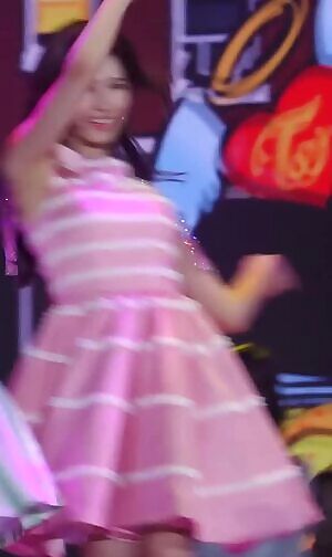 Twice - Sana & Jihyo