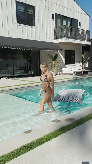 Fit Girls 19honeysuckle 24/7 Babe Blonde