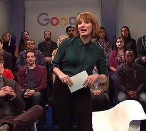 Jessica Chastain dancing