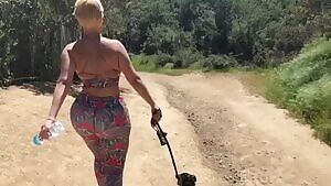 IG:theallamericanbadgirl