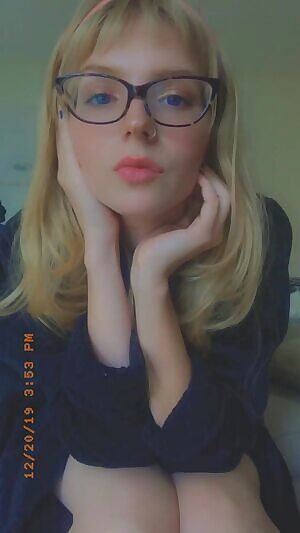 glasses drool, ✨ sound is on via gfycat link