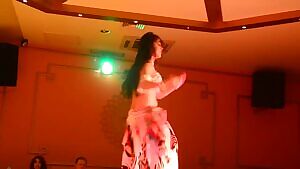 The way she moves her sumptuous belly in and out and that sexy shimmy at the end.